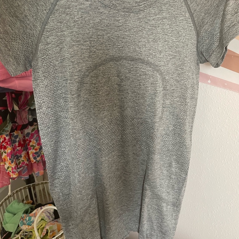 LULULEMON swiftly tech